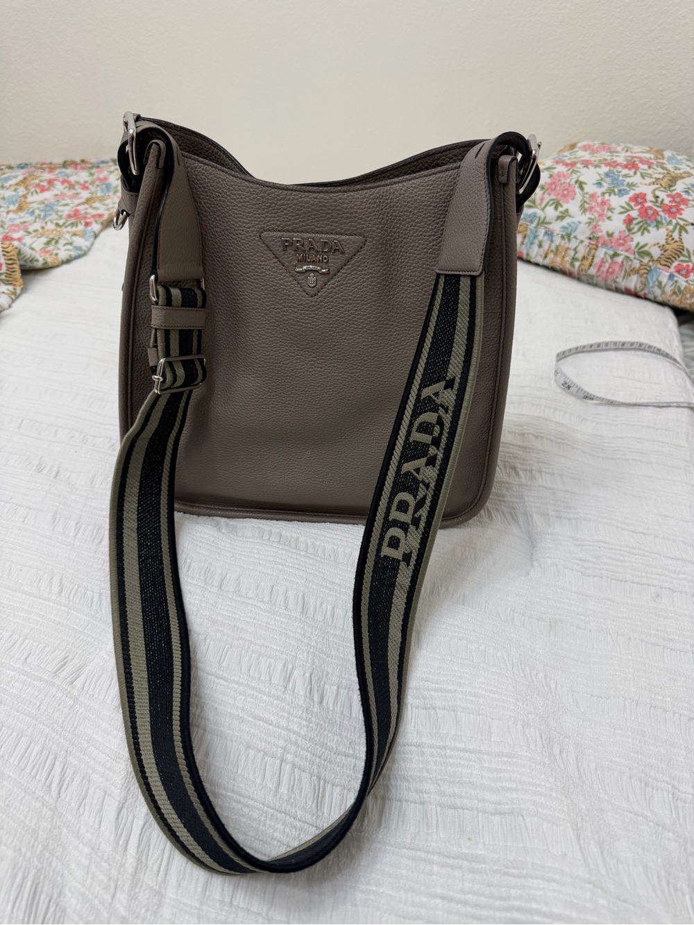 PRADA LEATHER HOBO BAG - Picture 8 of 8
